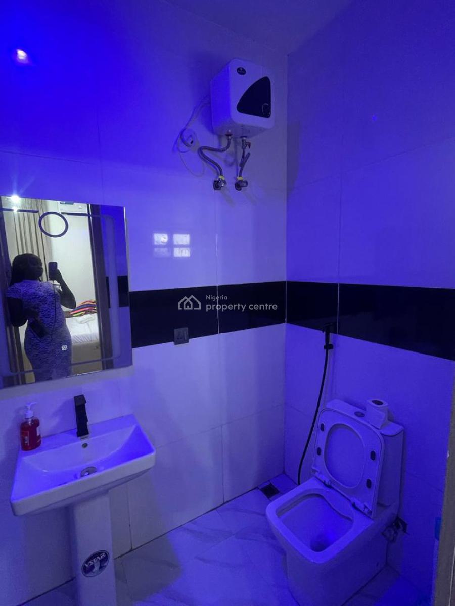 Luxury 2 Bedroom in a Highly Secured Estate, Ikate Lekki, Lekki, Lagos, Flat / Apartment Short Let