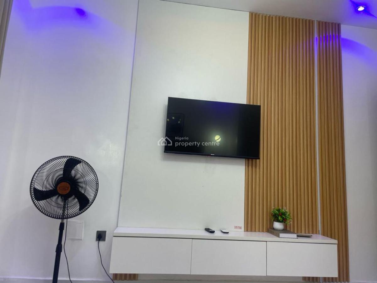 Luxury 2 Bedroom in a Highly Secured Estate, Ikate Lekki, Lekki, Lagos, Flat / Apartment Short Let