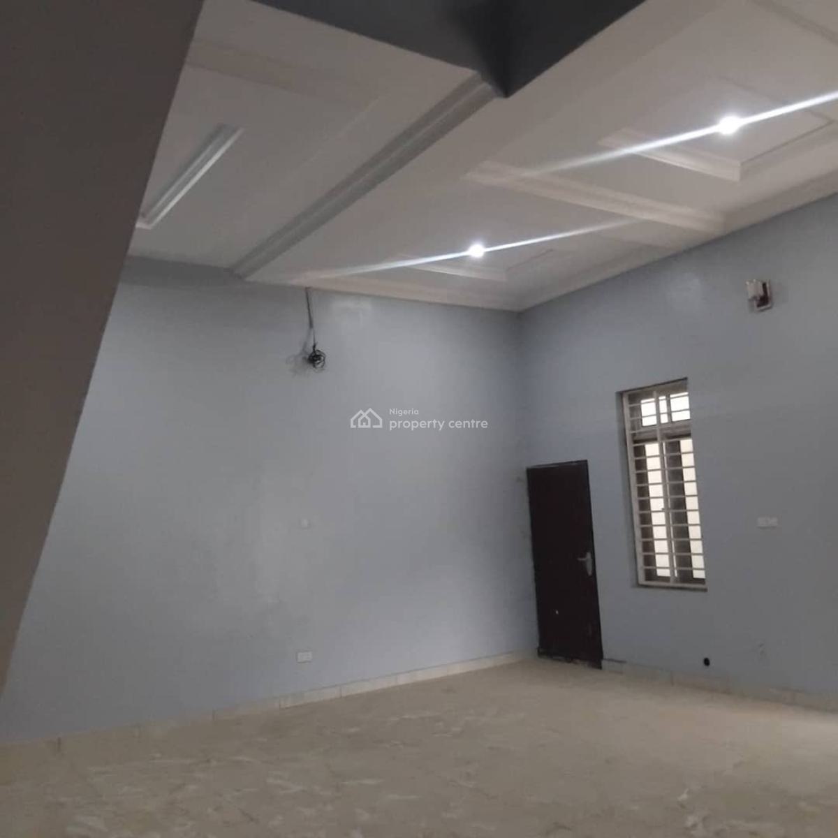 Excellent Spacious 2 Bedroom Apartment, Guzape District, Abuja, Flat / Apartment for Rent