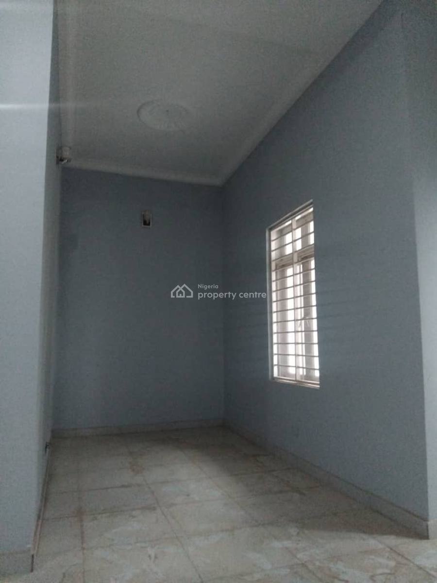 Excellent Spacious 2 Bedroom Apartment, Guzape District, Abuja, Flat / Apartment for Rent