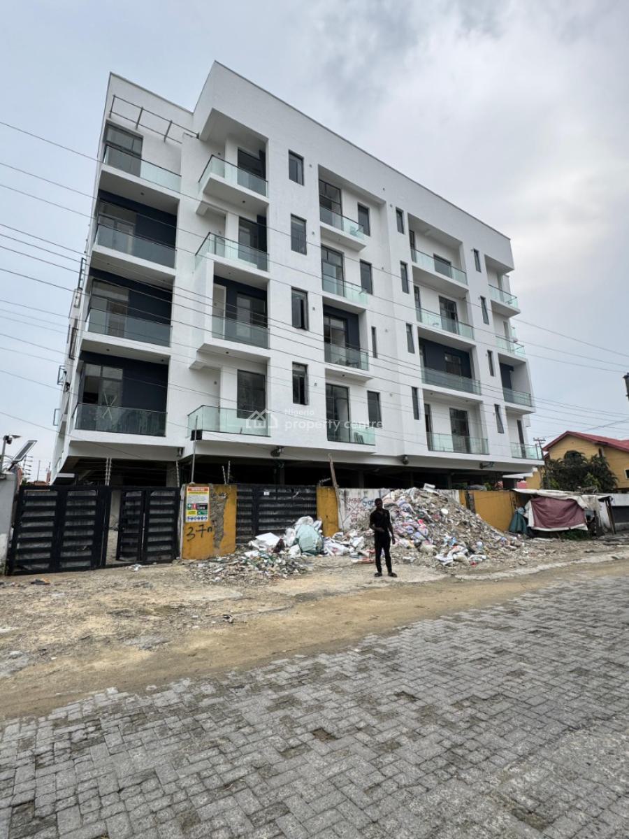 Spacious 2 Bedroom Apartments, Lekki Phase 1 Lekki, Lekki Phase 1, Lekki, Lagos, House for Sale