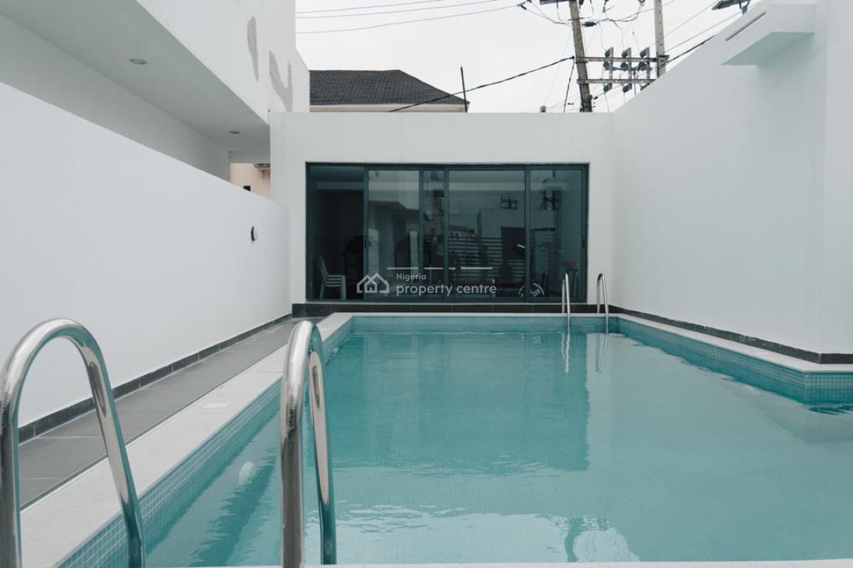 Cozy Luxurious 2 Bedrooms Apartment, Ikate, Lekki, Lagos, Flat / Apartment Short Let