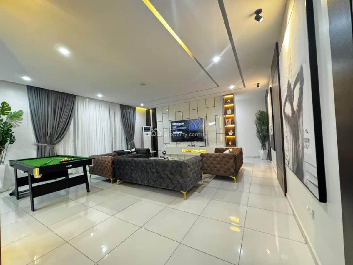 Cozy Luxurious 2 Bedrooms Apartment, Ikate, Lekki, Lagos, Flat / Apartment Short Let