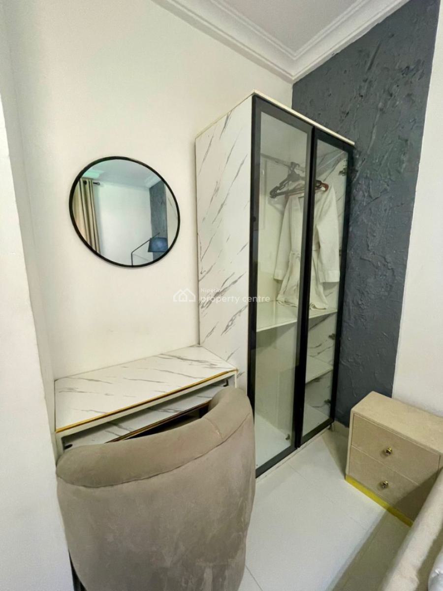 Cozy Luxurious 2 Bedrooms Apartment, Ikate, Lekki, Lagos, Flat / Apartment Short Let