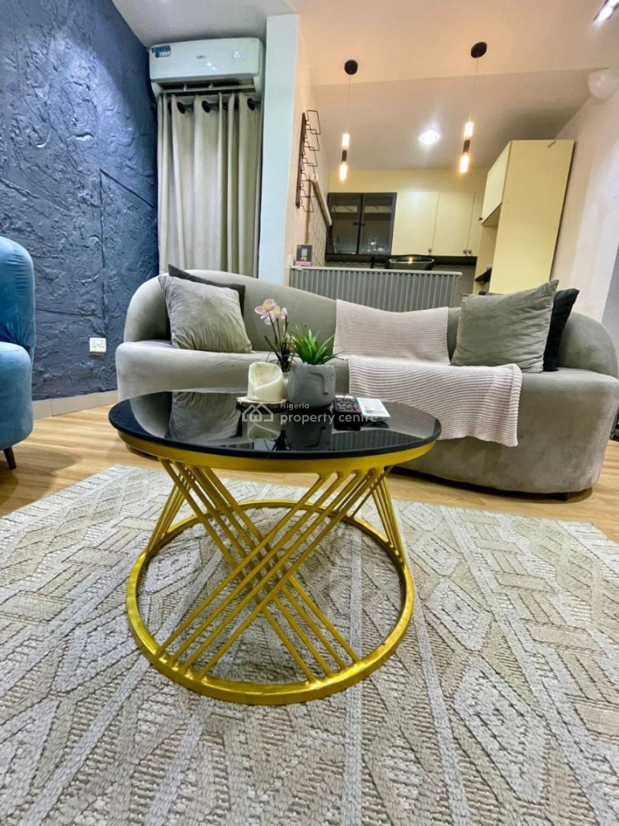 Cozy Luxurious 2 Bedrooms Apartment, Ikate, Lekki, Lagos, Flat / Apartment Short Let