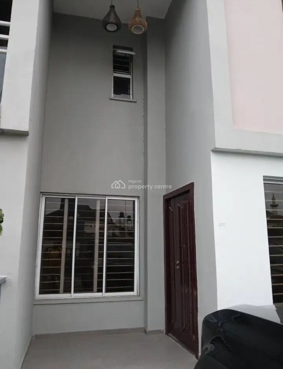 a Well Built 4 Bedroom Terraced Duplex, Lekki Phase 1, Lekki, Lagos, Terraced Duplex for Sale