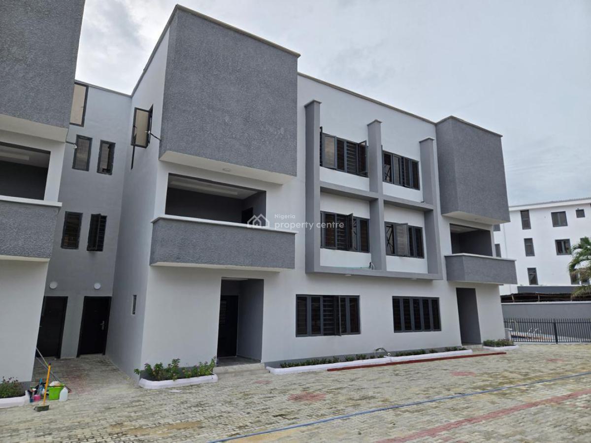 Luxurious 4 Bedroom Terraced Duplex with Excellent Facilities, Ologolo, Lekki, Lagos, Terraced Duplex for Rent