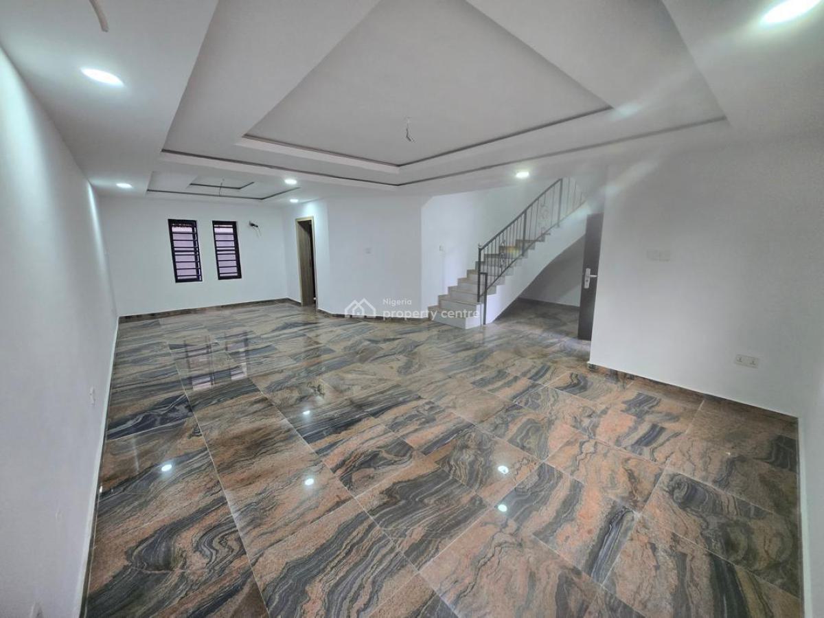 Luxurious 4 Bedroom Terraced Duplex with Excellent Facilities, Ologolo, Lekki, Lagos, Terraced Duplex for Rent