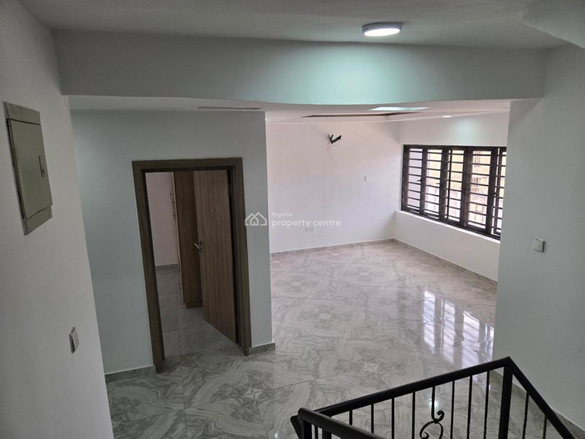 Luxurious 4 Bedroom Terraced Duplex with Excellent Facilities, Ologolo, Lekki, Lagos, Terraced Duplex for Rent