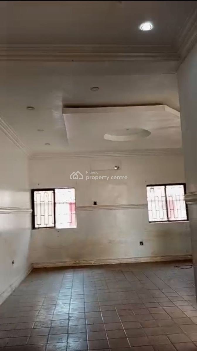Decent 3 Bedroom Ground Flat, Gra Phase 2, Magodo, Lagos, House for Rent