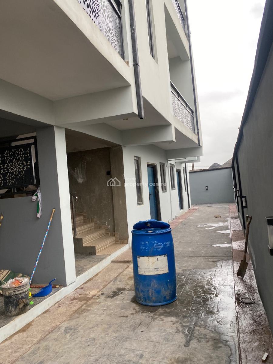 Newly Built Spacious 1 Bedroom Apartment with Parking Space, Magodo, Lagos, Mini Flat (room and Parlour) for Sale