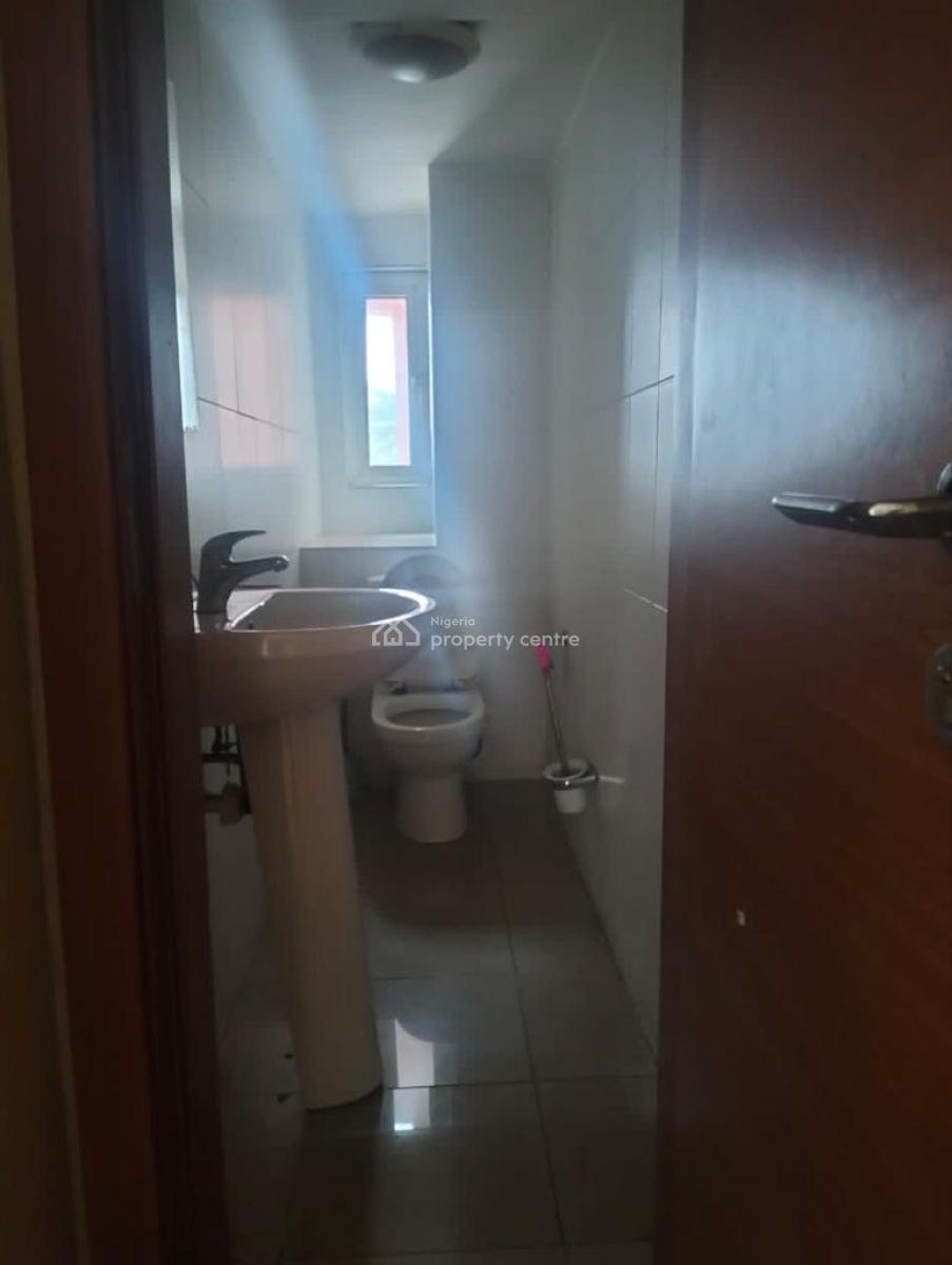2 Bedroom Apartment, Off Admiralty Way, Lekki Phase 1, Lekki, Lagos, Flat / Apartment for Rent