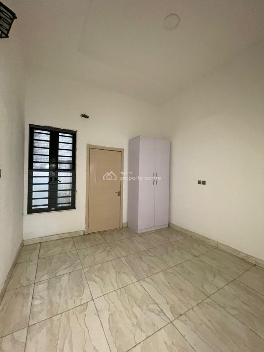 Spacious 4 Bedroom Terraced Duplex, Ikota, Lekki, Lagos, Terraced Duplex for Sale