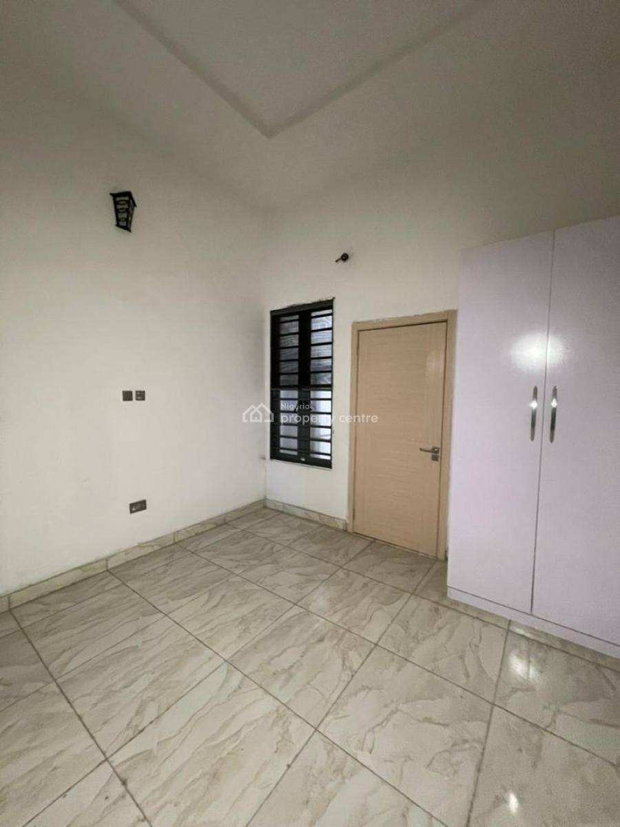 Spacious 4 Bedroom Terraced Duplex, Ikota, Lekki, Lagos, Terraced Duplex for Sale