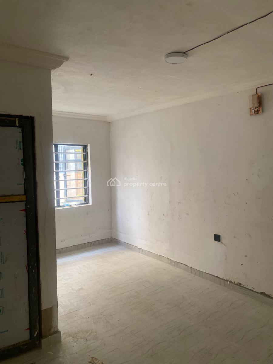 a Luxury, Super-clean, Modern Mini Flat with 1toilet and Bath Features, Off Stadium, Kilo, Surulere, Lagos, Mini Flat (room and Parlour) for Rent