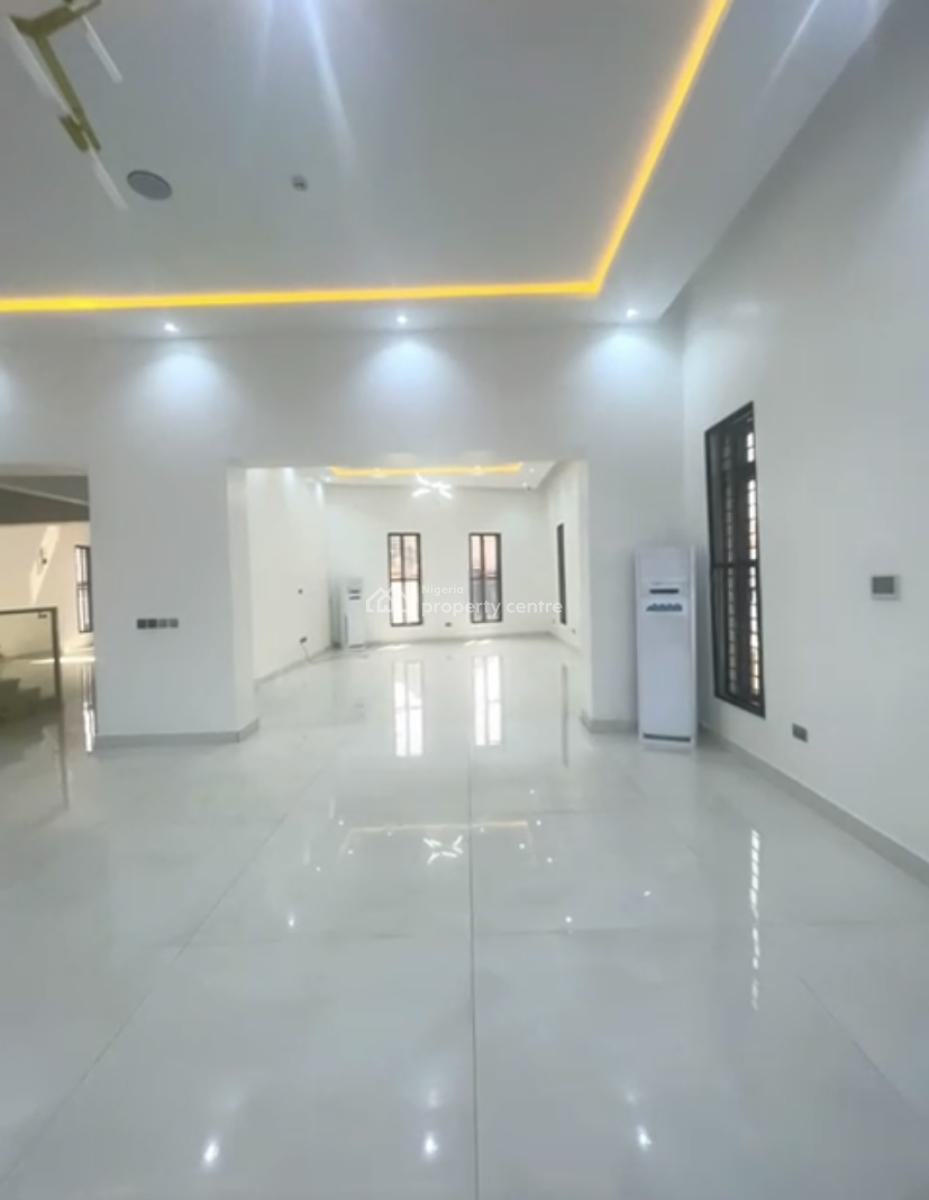 a Standard Automated 7 Bedroom Mansion, Guzape District, Abuja, House for Sale