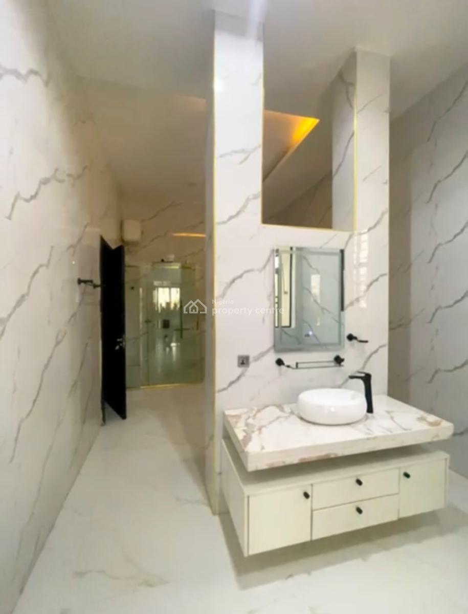 a Standard Automated 7 Bedroom Mansion, Guzape District, Abuja, House for Sale