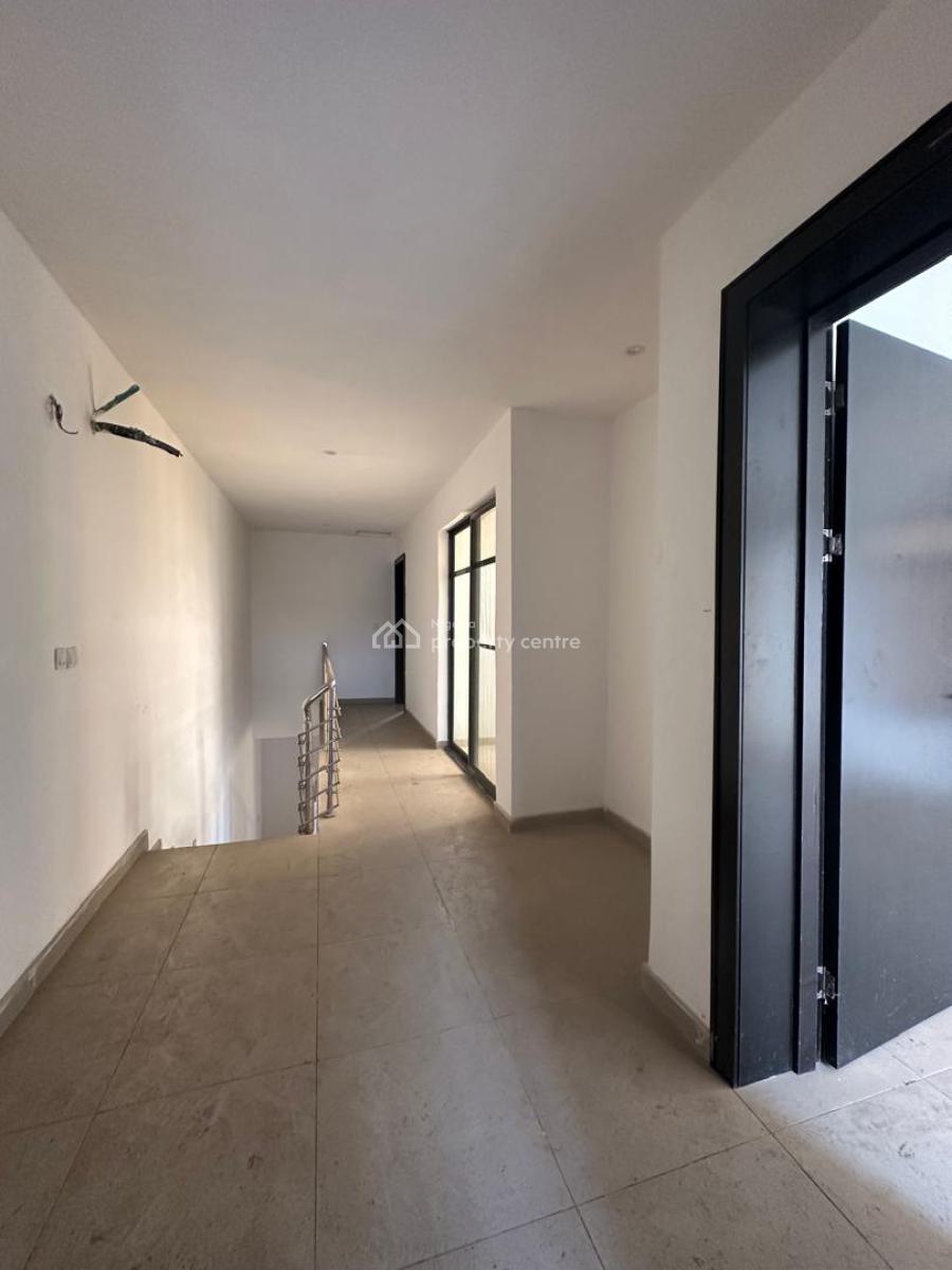 Step Into Elegance with This 4-bedroom Terraced Duplex + Bq, Chevron, Lekki, Lagos, Terraced Duplex for Sale