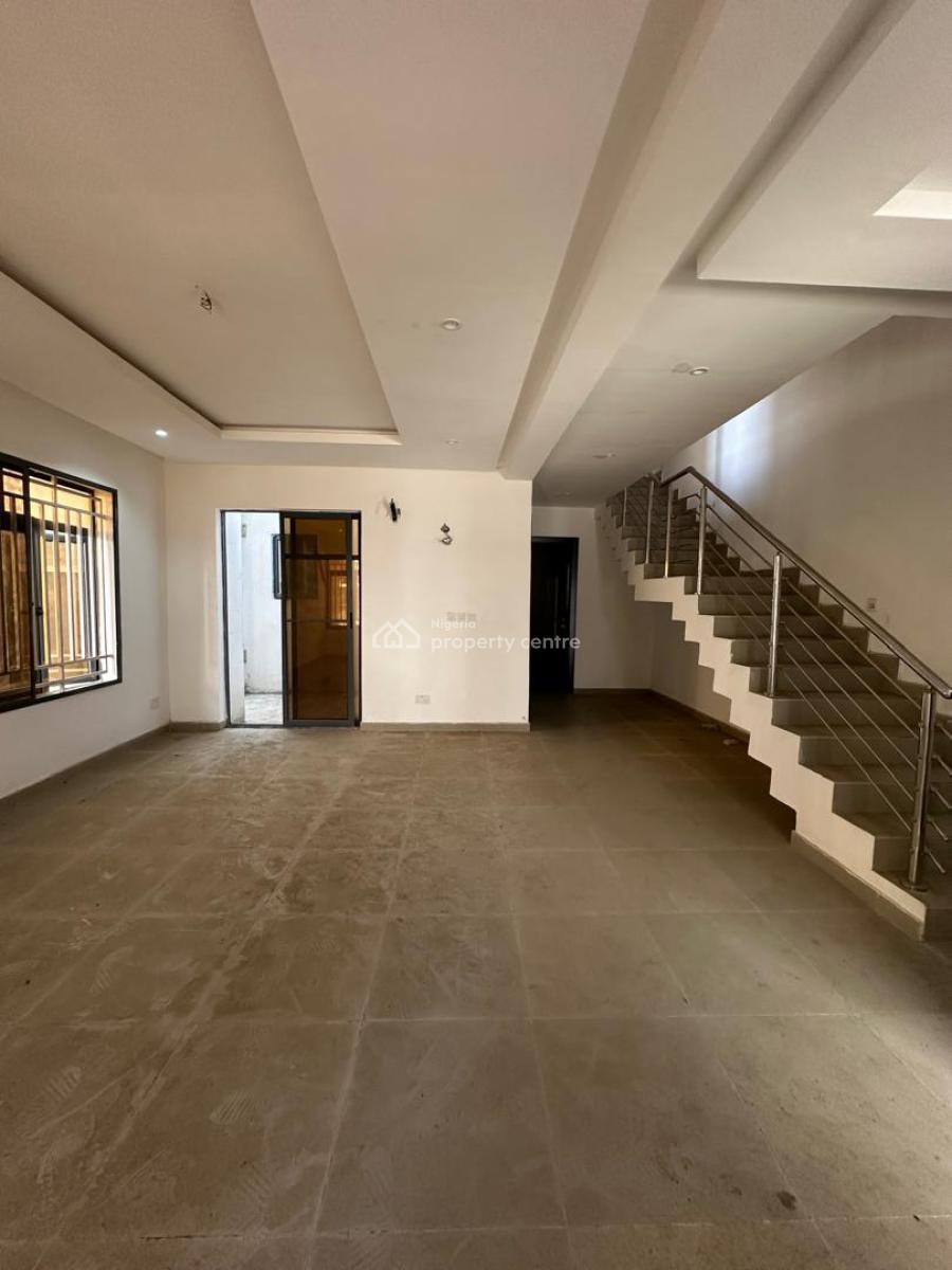 Step Into Elegance with This 4-bedroom Terraced Duplex + Bq, Chevron, Lekki, Lagos, Terraced Duplex for Sale