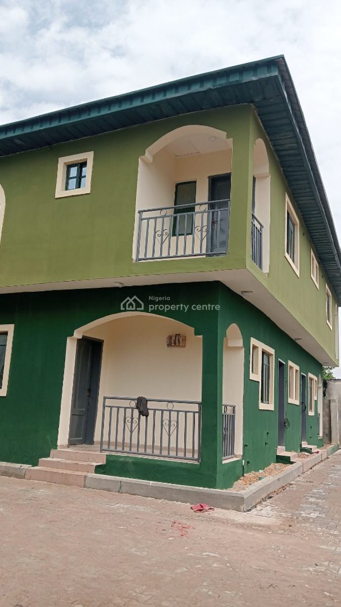 Brand New Luxury Semi 2 Bedrooms Duplex, Topnotch Finishing, Elesekan Town, Bogije, Ibeju Lekki, Lagos, Detached Duplex for Rent