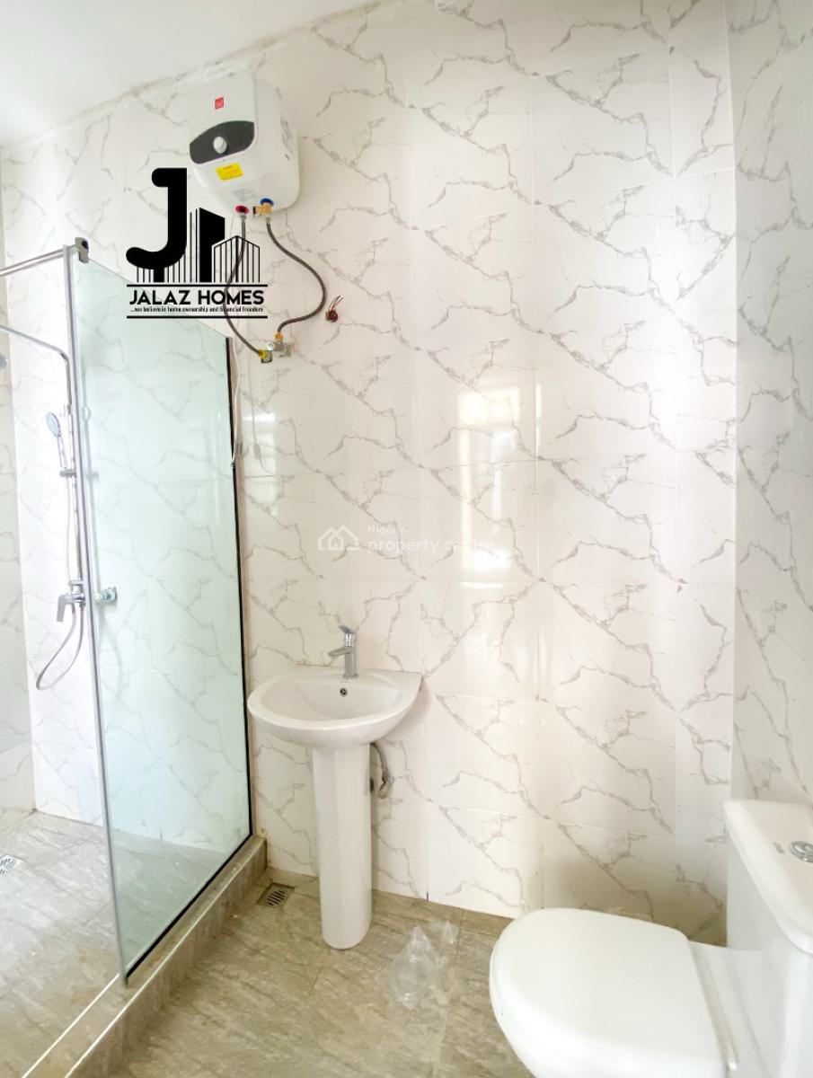 5 Bedroom Apartment, Lekki, Lagos, Flat / Apartment for Sale