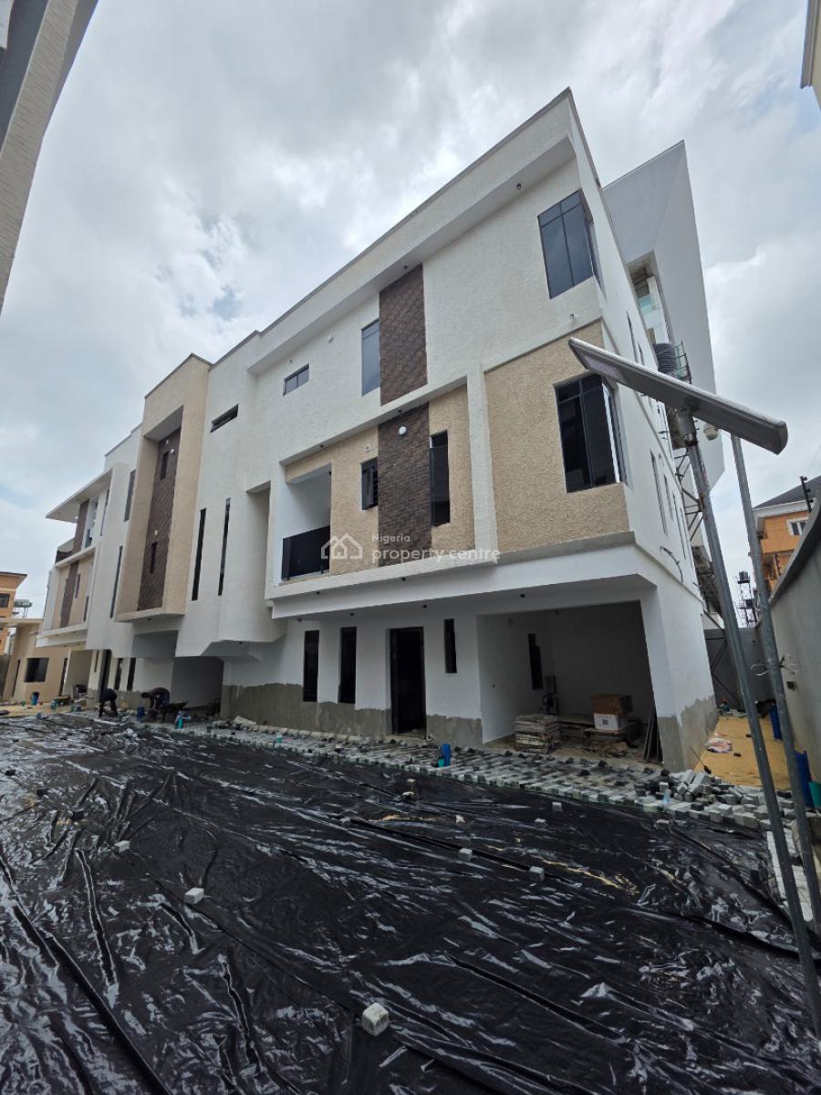 Tastefully Finished 4 Bedroom Penthouse Apartment, Lekki Phase 1, Lekki, Lagos, Terraced Duplex for Sale