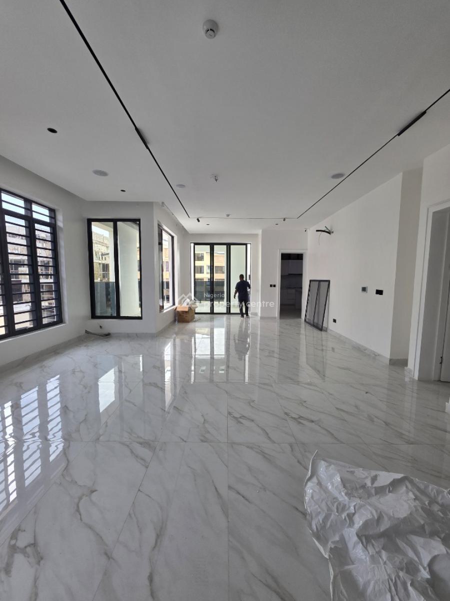 Tastefully Finished 4 Bedroom Penthouse Apartment, Lekki Phase 1, Lekki, Lagos, Terraced Duplex for Sale