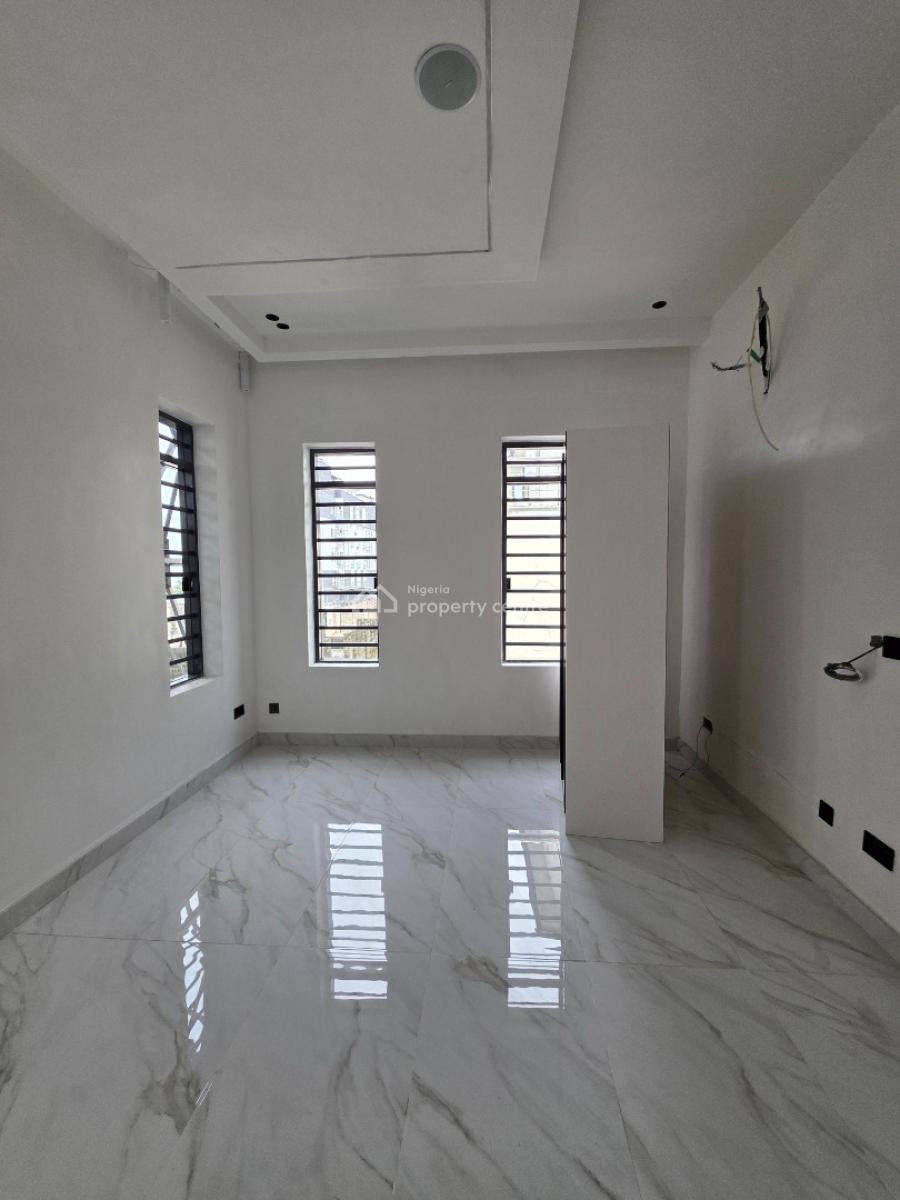 Tastefully Finished 4 Bedroom Penthouse Apartment, Lekki Phase 1, Lekki, Lagos, Terraced Duplex for Sale
