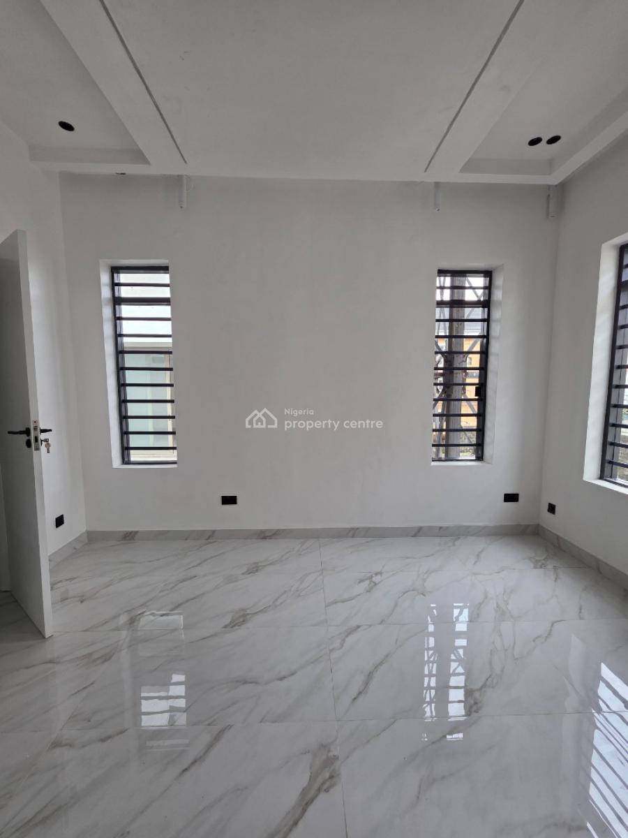 Tastefully Finished 4 Bedroom Penthouse Apartment, Lekki Phase 1, Lekki, Lagos, Terraced Duplex for Sale