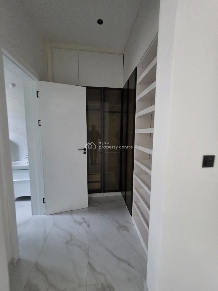 Tastefully Finished 4 Bedroom Penthouse Apartment, Lekki Phase 1, Lekki, Lagos, Terraced Duplex for Sale