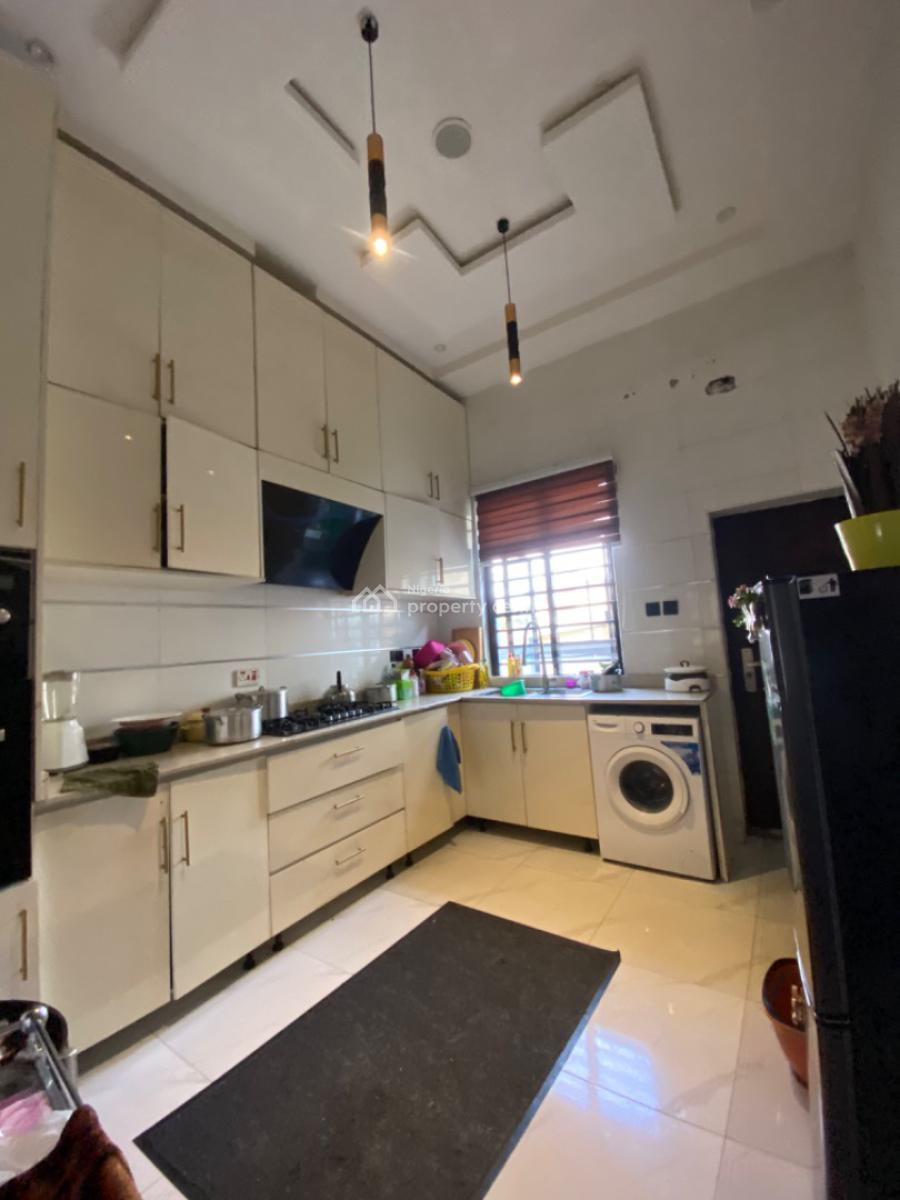 Lovely Mini Flat with Ac, Shared Kitchen, Ikota Villa Estate, Ikota, Lekki, Lagos, Flat / Apartment for Rent