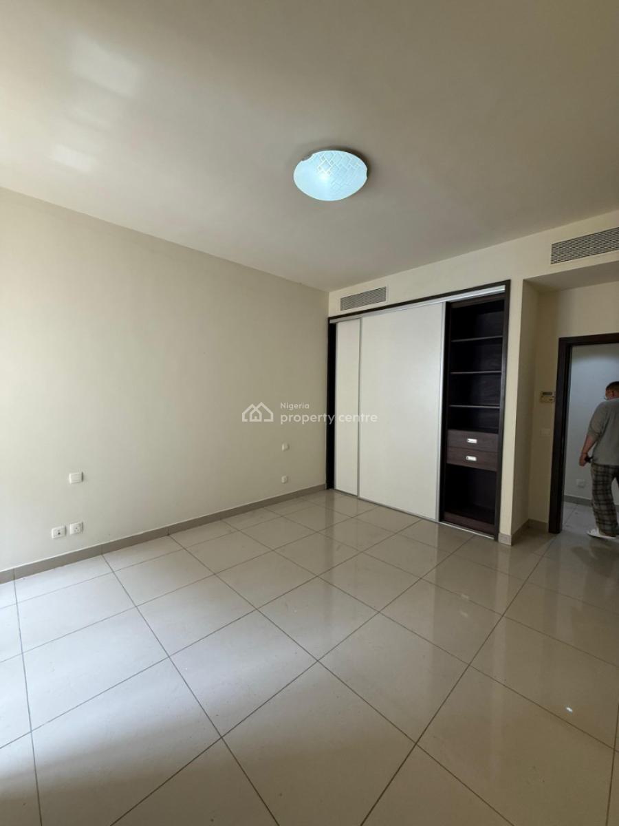 Well Maintained Luxury 4 Bedroom Apartment, Buena Vista, Banana Island, Ikoyi, Lagos, Flat / Apartment for Rent