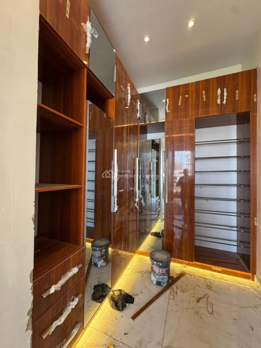 Exquisite 5 Bedroom Mansion with a 2 Bed Bq a Private Elevator Pool,, Ikoyi, Ikoyi, Lagos, Detached Duplex for Sale