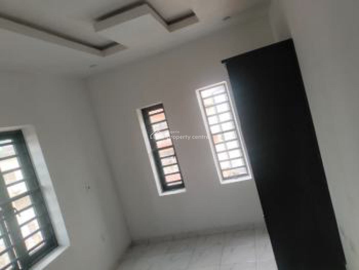 Relatively New, Sharp and Affordable 2ed Flat in a Calm Environment, Ketu Accessible to The Bustop, Ketu, Lagos, Flat / Apartment for Rent