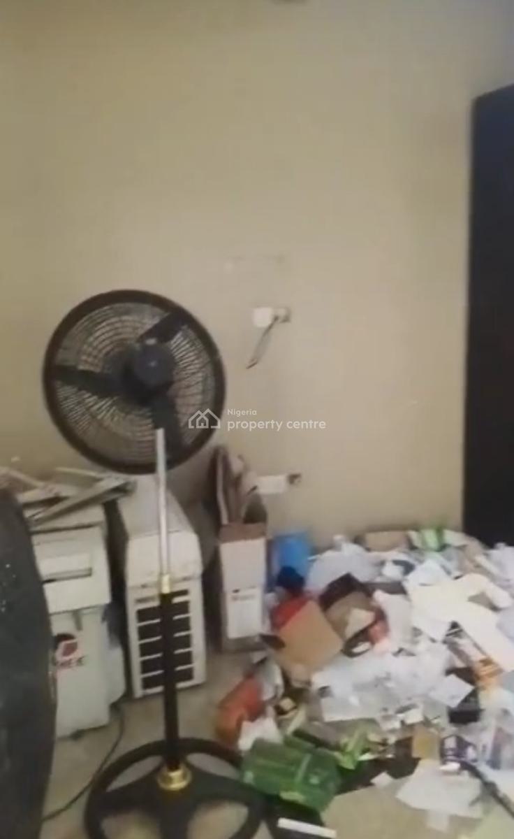 3 Bedrooms Apartment, Akoka, Yaba, Lagos, Flat / Apartment for Rent