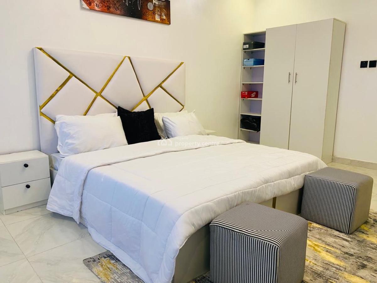 New & Luxury 2 Bedroom Apartment with Swimming Pool and Ps5, Lekki Phase 1, Lekki, Lagos, Flat / Apartment Short Let