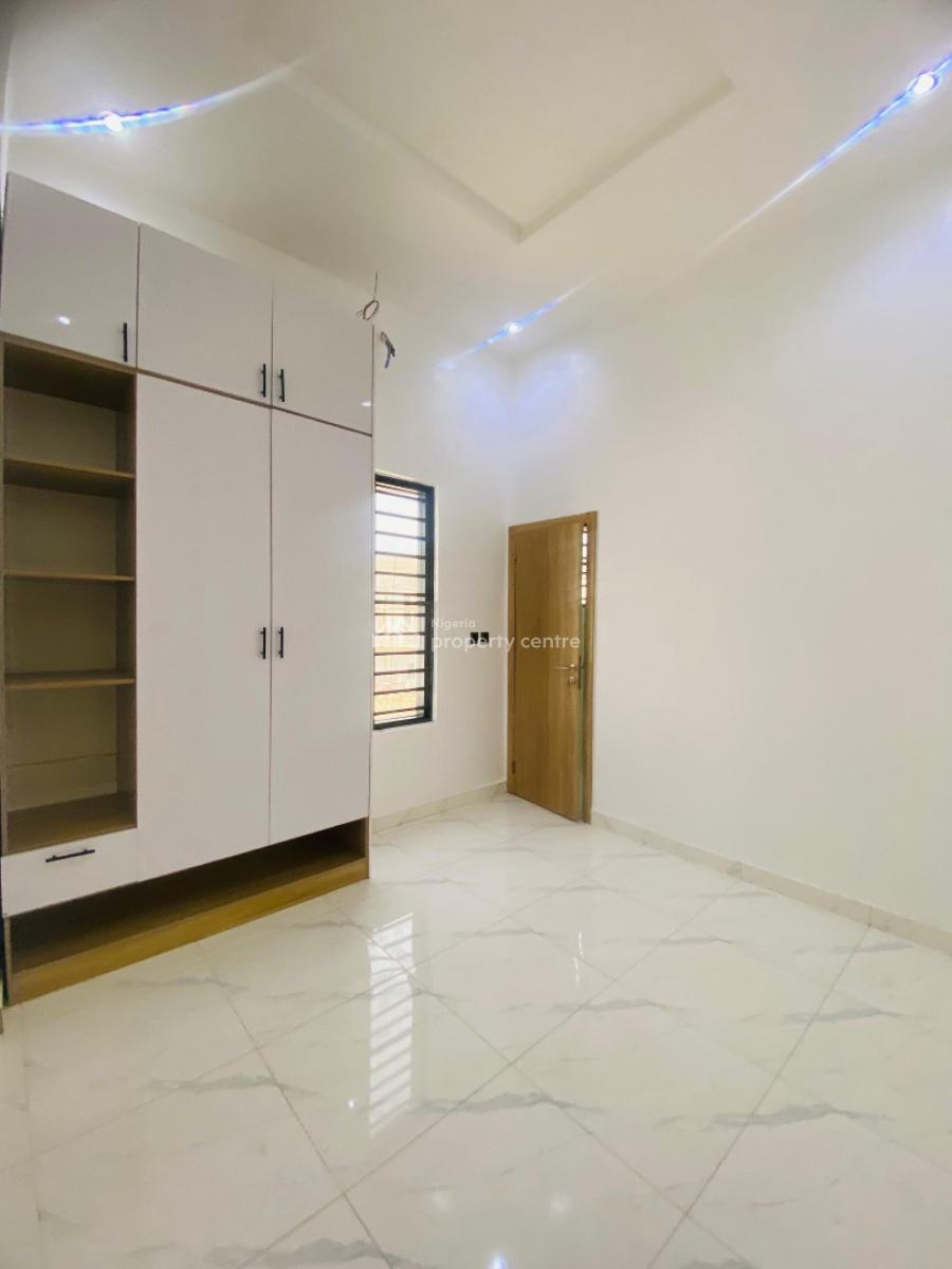 4bedroom Semi Detached Duplex in a Serene Neighborhood, Ikota, Lekki, Lagos, Semi-detached Bungalow for Sale