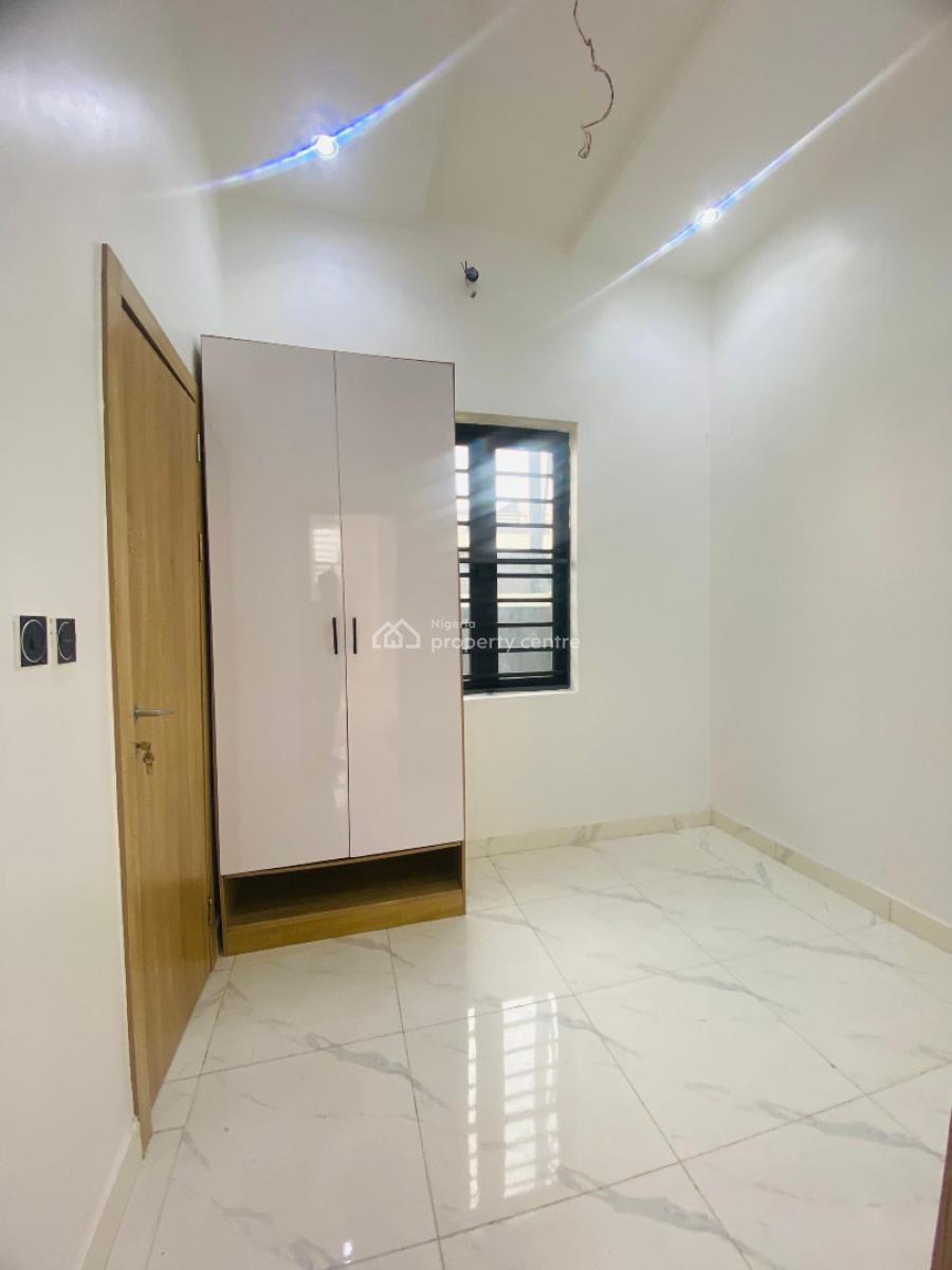 4bedroom Semi Detached Duplex in a Serene Neighborhood, Ikota, Lekki, Lagos, Semi-detached Bungalow for Sale