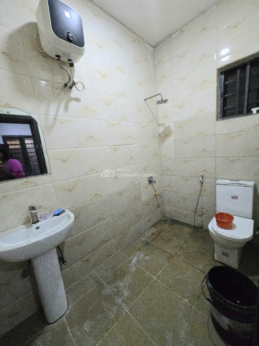 Newly Renovated 4 Bedroom Duplex, Osapa, Lekki, Lagos, Semi-detached Duplex for Rent