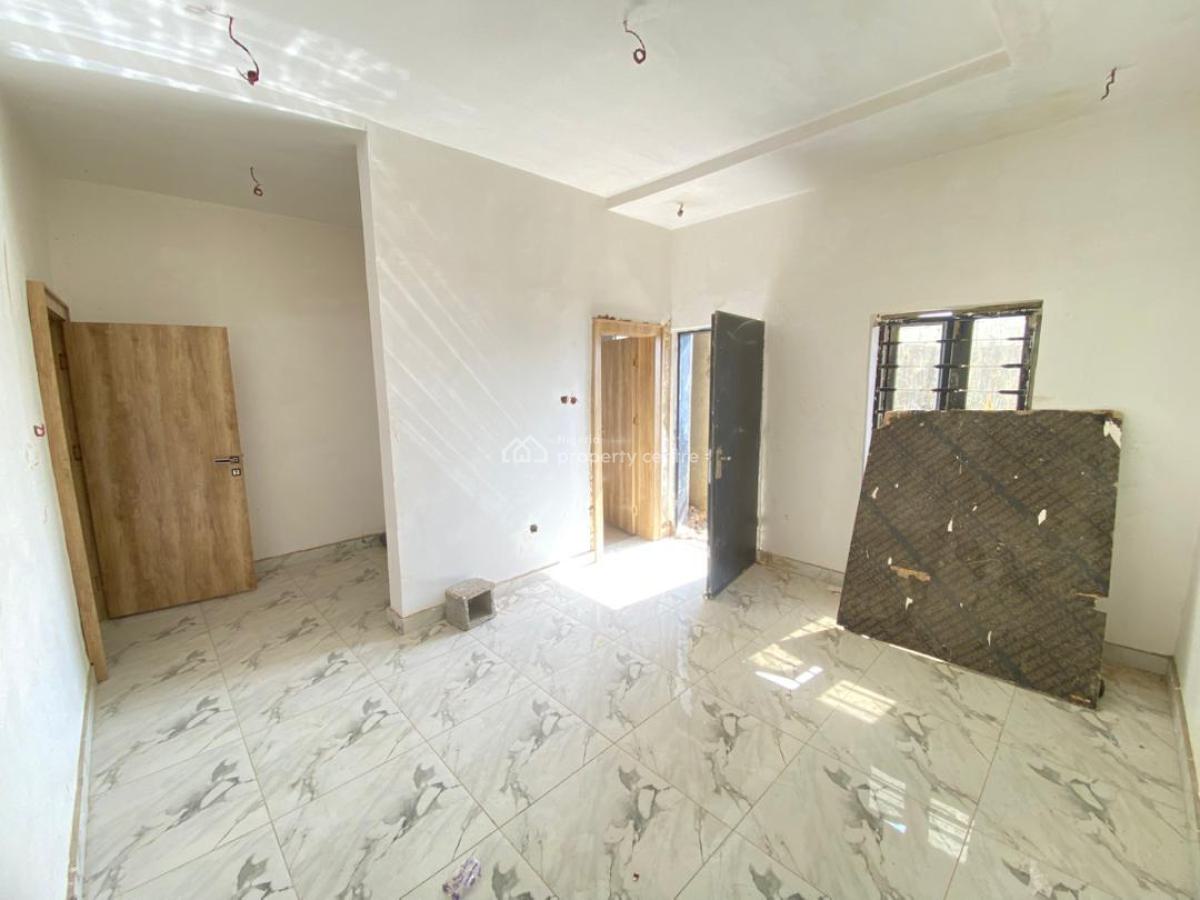 Tastefully Built Bedroom Flat with Bq on a Tarred Access Road, Katampe, Abuja, Flat / Apartment for Rent