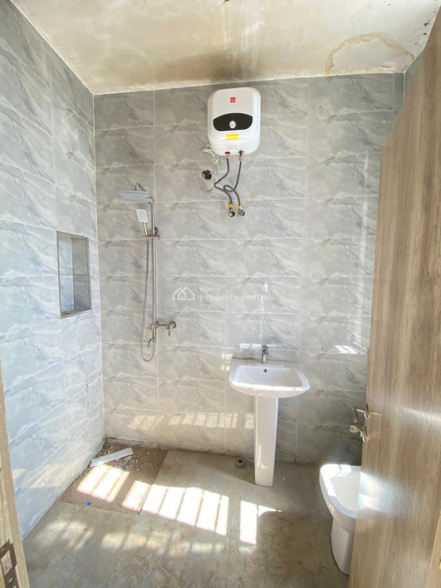 Tastefully Built Bedroom Flat with Bq on a Tarred Access Road, Katampe, Abuja, Flat / Apartment for Rent