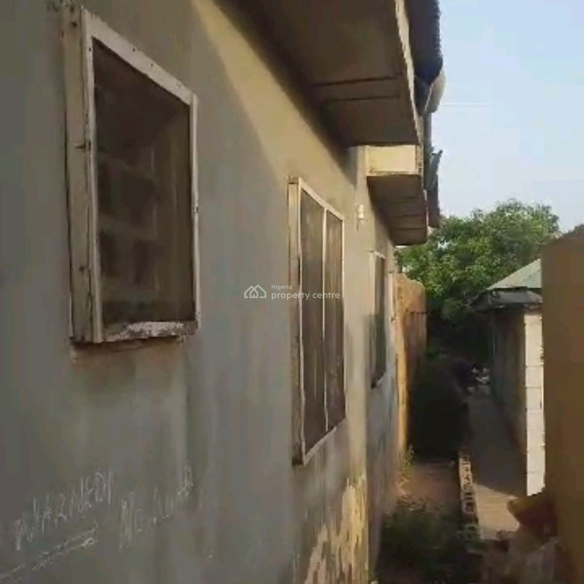 3 Bedroom with 2 No of Uncompleted Mini Flat, Osere/matogun, Oke-aro, Ogun, Detached Bungalow for Sale