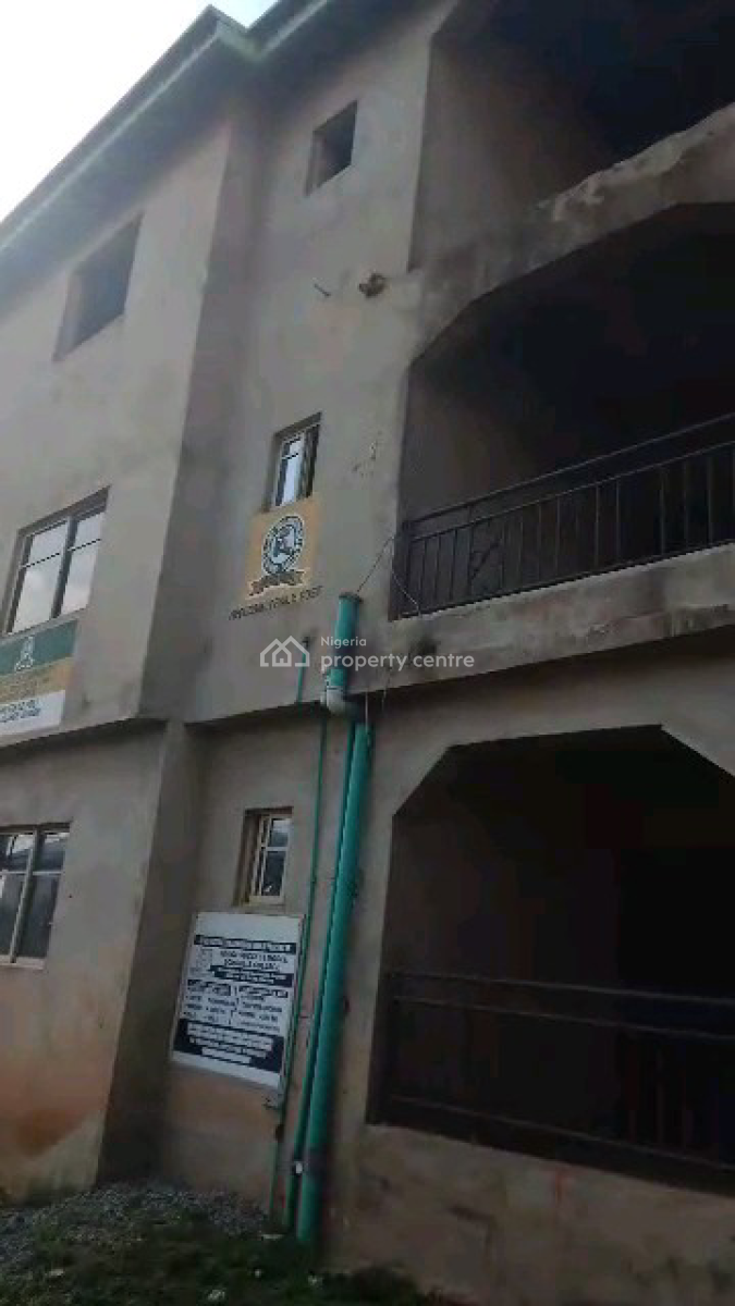 9 Nos. of 3 Bedrooms, 4 Nos. of 2bedroom (2 Storey Building), Giwa / Iju Ishaga, Oke-aro, Ogun, Block of Flats for Sale