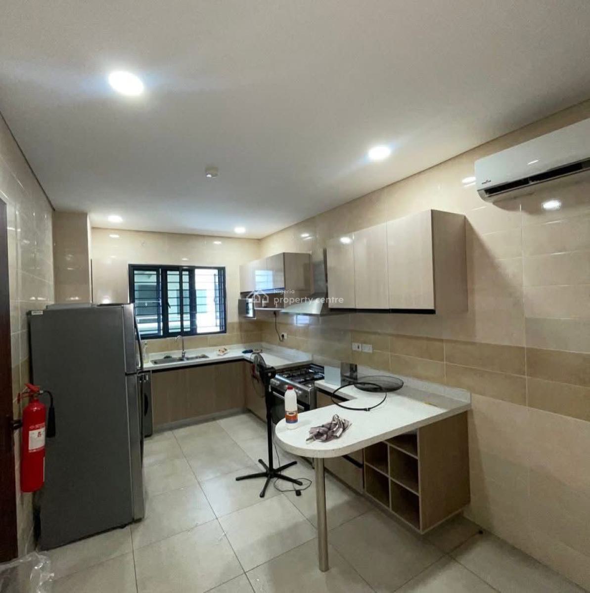 Luxury Serviced 3 Bedroom Apartment with Bq, Pool & Gym, Old Ikoyi, Ikoyi, Lagos, Flat / Apartment for Rent