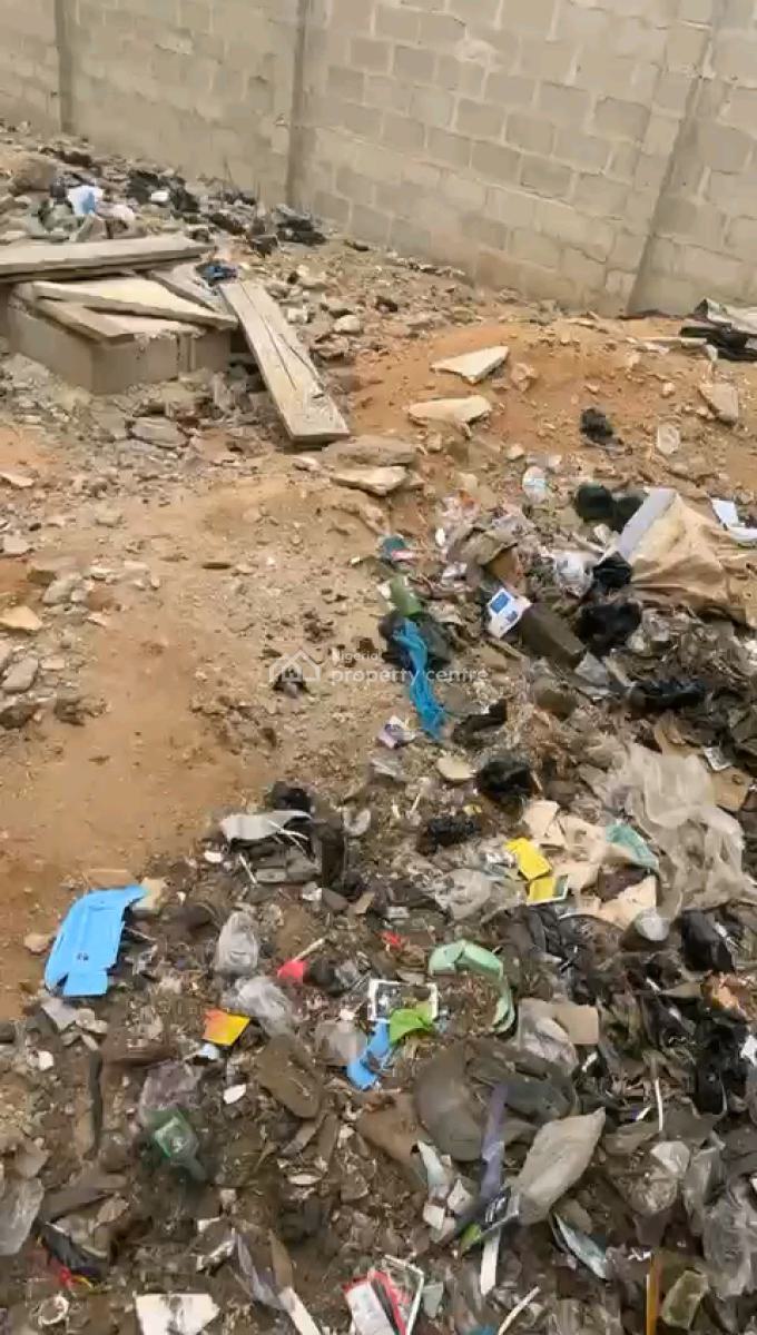 a Dry Half Plot of Land, Oluwakemi Street, Off Kayode Street, Onipanu, Shomolu, Lagos, Land for Sale