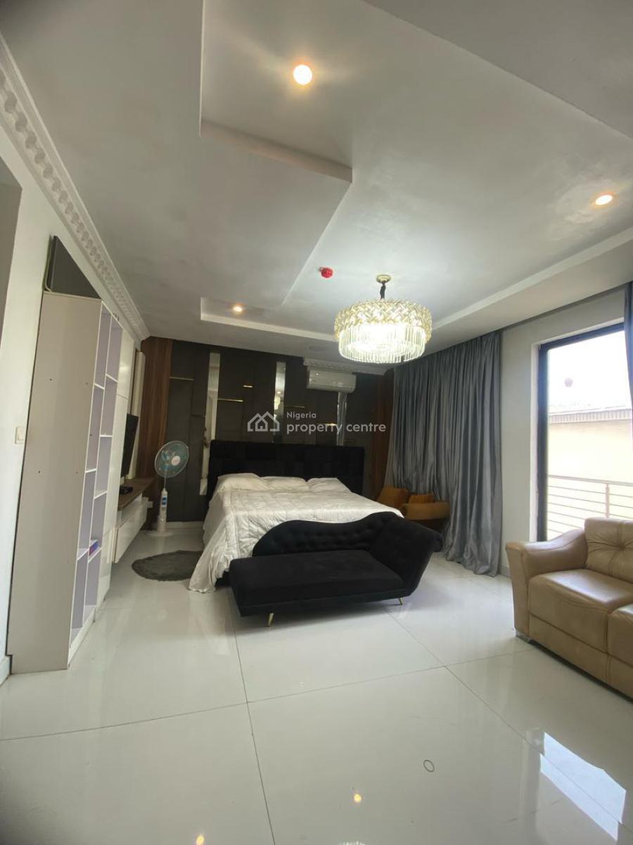 3 Spacious Bedrooms, Off Ahmadu Bello Way Access Through Louis Solomon Street, Victoria Island (vi), Lagos, Flat / Apartment for Rent