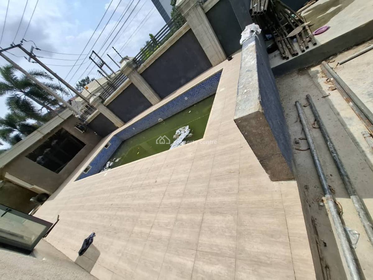 3 Spacious Bedrooms, Off Ahmadu Bello Way Access Through Louis Solomon Street, Victoria Island (vi), Lagos, Flat / Apartment for Rent