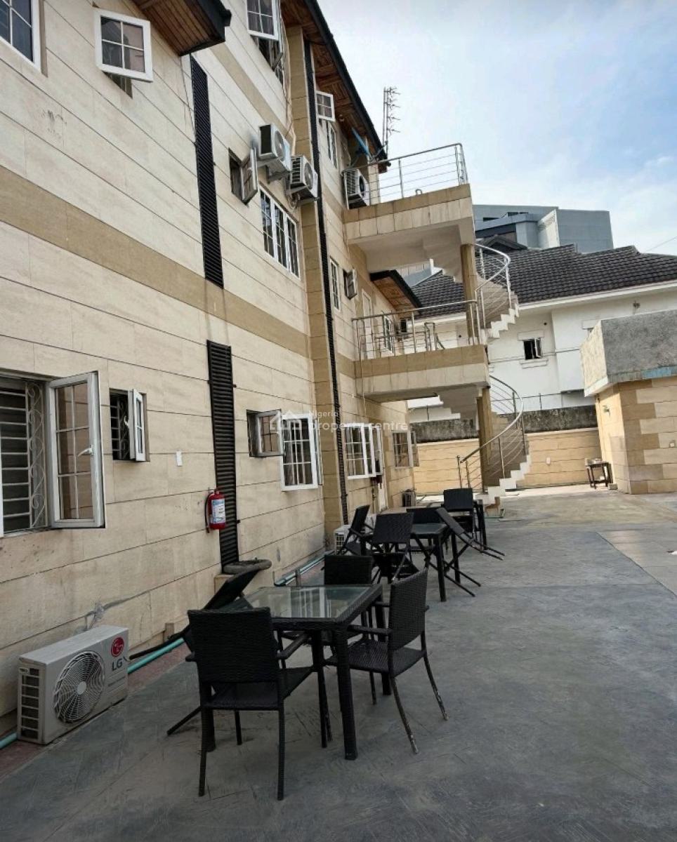 Furnished 16-room Guesthouse, Oniru, Victoria Island (vi), Lagos, Hotel / Guest House for Rent