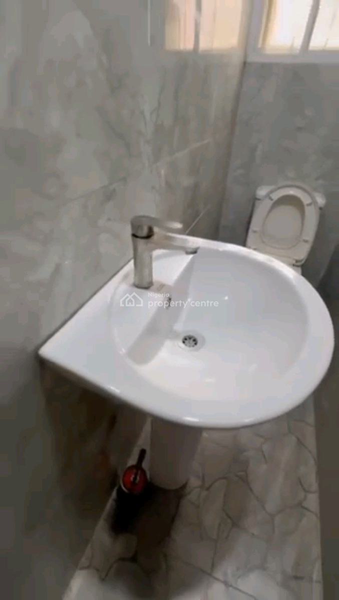 Relatively New 3bedroom Flat with Allroom Ensuite, Off Association Avenue,shangisha, Magodo, Lagos, Flat / Apartment for Rent