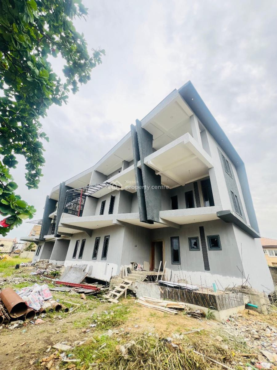 Magnificently 5 Bedroom Terrace Duplex Plus Bq in a Haven Estate., Maryland, Lagos, House for Sale